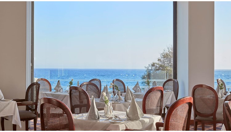 Grecian Bay Hotel, Кипр